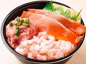 魚丼 サーモンねぎとろ甘エビ丼