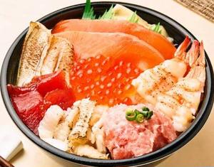 魚丼 デリシャス丼