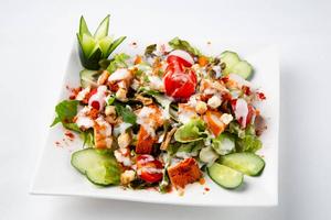 タンドリチキン シーザーサラダ [CHICKEN CAESAR SALAD]