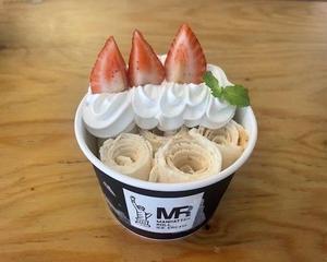 苺タルト strawberry tart roll ice cream