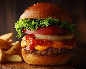 チェダーチーズバーガー Cheddar Cheese Burger