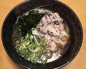 はっぴの肉そば