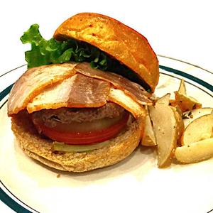 自家製ベーコンバーガー Homemade Bacon burger