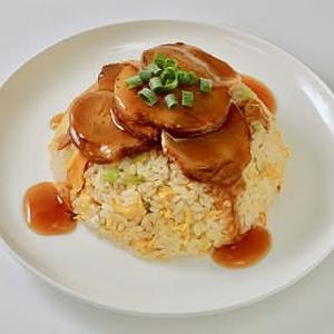 3枚チャーシュー炒飯