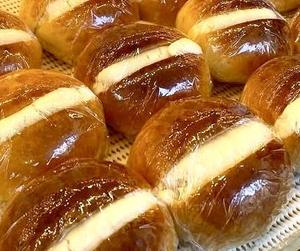 ミルククリームパン