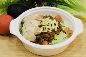 ゆでチキンタコライス boil chicken taco rice