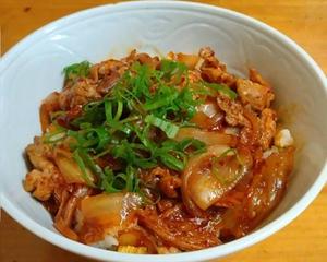 豚キムチ炒め丼