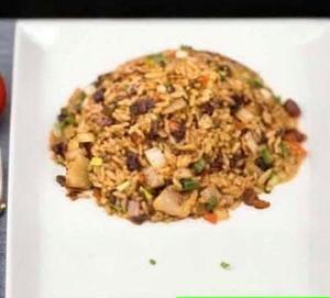 魚の辛味炒め炒飯(辣子丁炒)