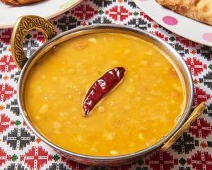 ダルカレー ナン1枚付き