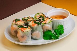 生春巻き(2本)SPRING ROLL