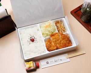 薩摩茶美豚(チャーミートン) ロースカツ弁当