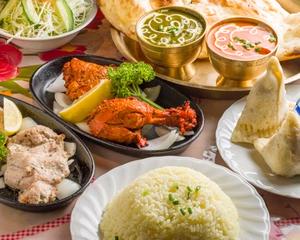 セットE(バターチキンカレーサグパニールカレーナンorライスサラダ) Set E
