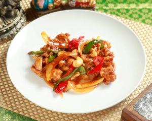 鶏肉のカシューナッツ炒め Gai-met 