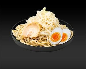 味玉 冷やし涼二郎らーめん【汁なし】  Chilled Jiro-style ramen with seasoned egg