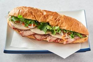 スペシャルバインミー Special Banh Mi
