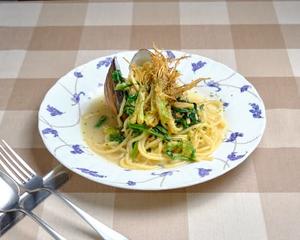 ホッキ貝と季節野菜のペペロンチーノ