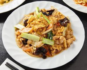 ムーシューロウ(木須肉) Moo Shu Pork