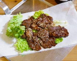 牛ハラミタレ焼 Beef Skirt Steak Grilled with Sauce
