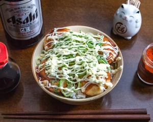 タコやき丼 Rice Bowl Topped with Takoyaki