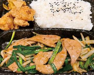 レバニラ唐揚げ弁当