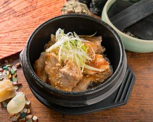 甘タレのサムギョプサル丼