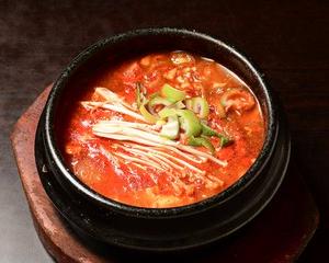 純豆腐チゲ(ライス付き) Soft Tofu Jjigae Stew (Comes with Rice)