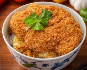 女王様のとじないロースカツとヒレカツのミックスカツ丼