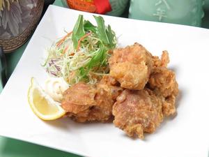 若鶏の唐揚げ 炸鶏塊
