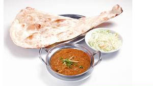 キーマカレー・プレーンナンor白ごはんセット(サラダ付)Keema Curry with Plain Nan or Rice(Salad Included)