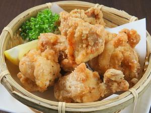 地鶏唐揚げ