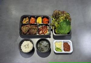 LAカルビ定食 LA