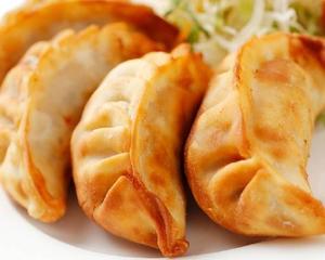 揚餃子
