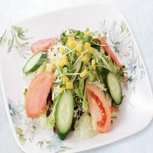 グリーンサラダ Green Salad