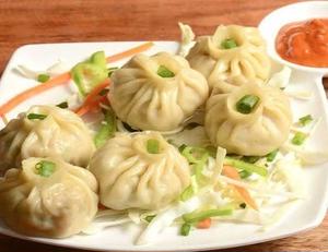 ネパールチキン餃子 モモ 6 pc Steam NEPALESE CHICKEN MO:MO