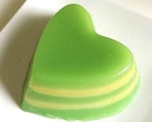 タピオカ粉のケーキ Banh da luon