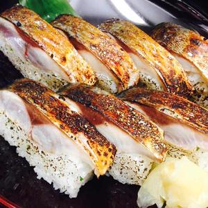 サバの炙り棒寿司