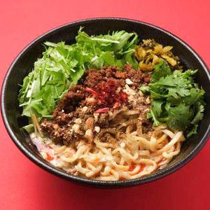 パクチー汁なし担々麺