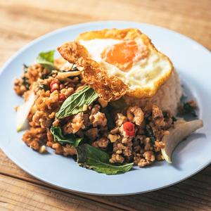 【人気No.1！】ガパオライス (Most Popular！) Gapao Rice