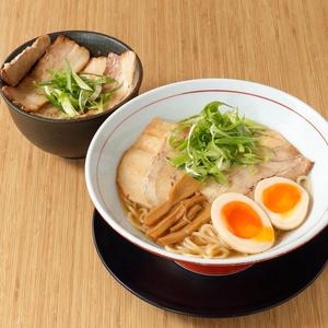 チャーシュー丼+ラーメン
