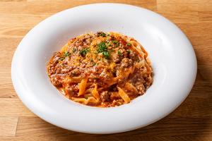ボロニア風ミートソースパスタ