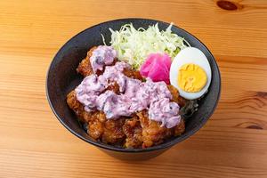 しば漬けタルタルからあげ丼