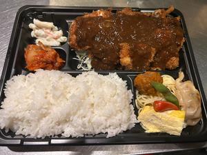 手作りチキンカツデミグラス弁当