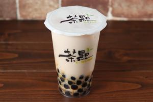 アッサム紅茶黒糖タピオカミルクティー(阿姆茶黑糖茶)