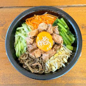 魯肉飯風ビビンバ