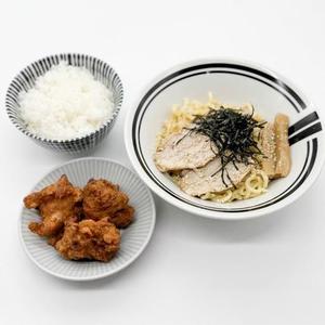 油そばセットB(油そばと唐揚げとライス)