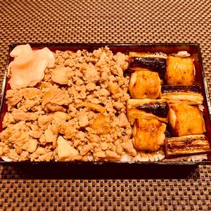 ハナタレ 焼鳥そぼろ重