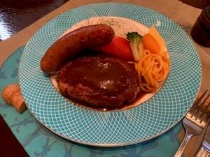 【menu限定】フランク添えハンバーグ弁当ミニサラダセット