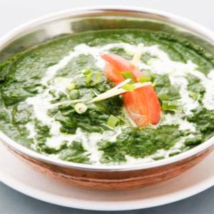 ほうれん草チキンカレー・Saag Chicken Curry