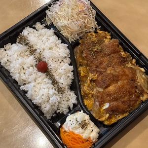 低温熟成豚ロースカツ煮弁当