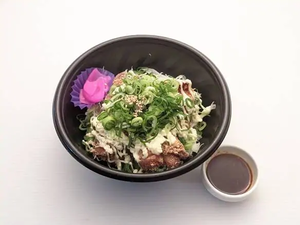 【丼】げんこつからあげ丼ねぎマヨポンズ(ごはん大盛無料、みそ汁付)